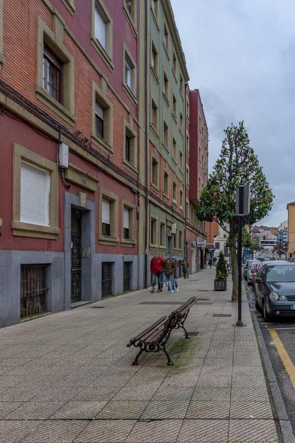 Ah Hostel Room4You Oviedo Vut3026As Exterior photo
